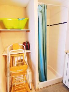 Maisons de vacances Gites de la Bastide, 30750 Treves : photos des chambres