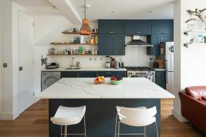 Stylish 3BD Home - Great Location