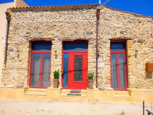 Restored traditional stone House-Magazi