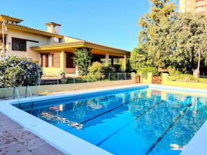 Villa Sigalero con piscina privada