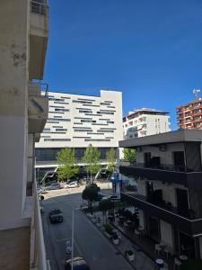 Central Apartment By Vlora Office