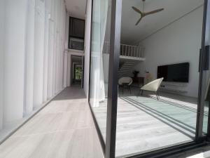 Sea La Vie Villa Q1, Sea View
