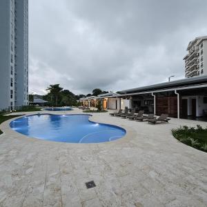 A short walk from the sea - 2 bedrooms - 2 beds - 2 bathrooms