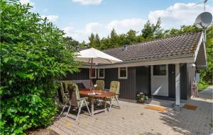 Pet Friendly Home In Dronningmølle