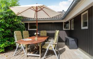 Pet Friendly Home In Dronningmølle