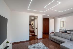 Luxury Domus Apartment