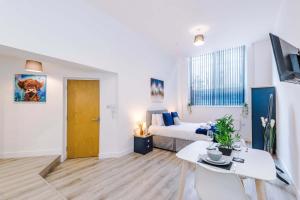 Old Bank Apartment Complex