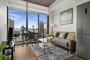GlobalStay Modern Condos Downtown Calgary