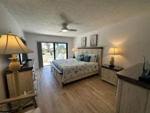 Siesta Dunes 2-100 by Siesta Dunes