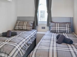 Lodge 10 Bridlington Holiday Park - Uk48212