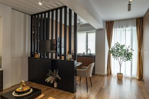 KaryKay Airport Residence