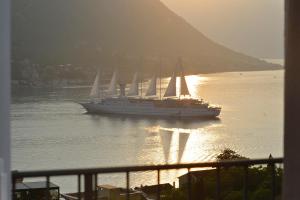 Brand new studio with panorama view