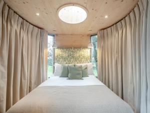 The Treehouse Caerlaverock - Uk45028