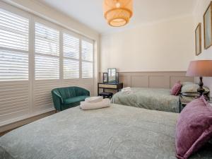 Piersland Mews