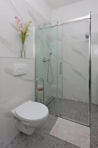 Apartments with parking space Icici, Opatija - 14155