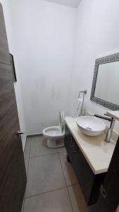 Apartamento centrico con vista exepcional al volcan de San Salvador