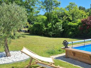 Maisons de vacances Longere cosy chic pres de Bourges avec piscine, clim, WiFi et parking - FR-1-586-42 : photos des chambres