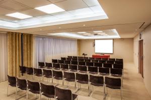 Hotels Crowne Plaza Lyon - Cite Internationale : photos des chambres