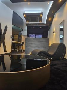 Appartements Love Room Le Jardin D-Eden : photos des chambres