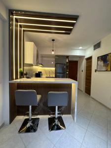 Hermoso Apartamento Valencia Norte equipado con respaldo de Electricidad Excelente Ubicación