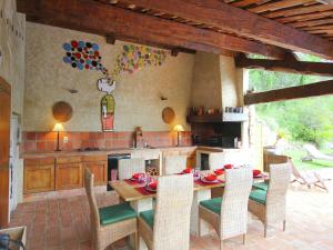Maisons de vacances Mansion in Var with Private Pool : photos des chambres
