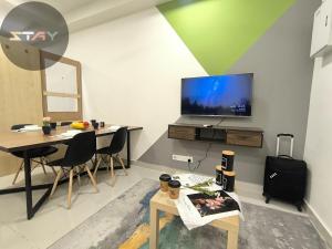 Meridin Sovo Couple Cozy Retreat Netflix BySTAY