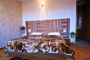 Hill Crest By Xaria Luxury Homes 2BHK Apartment