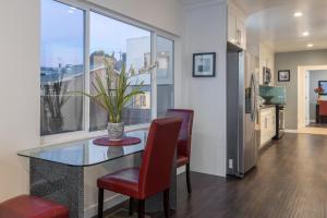 Traveller getaway free parking on site
