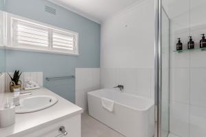 Kennington House 3BR Home in Bendigo City