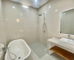 Mahayasa Villa with garden