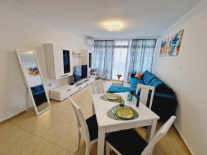 Diamond beach apartment