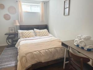 Park side Basement 2 bedroom suite