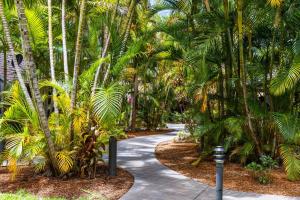 Tropical Spa Bure 19 - Aanuka Resort