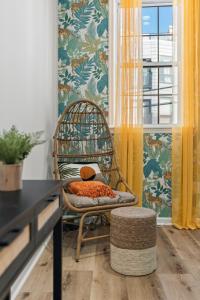 Kid Friendly Old City Parking & Roof Deck