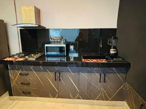 Depa Frente al aeropuerto hasta 12 Huéspedes