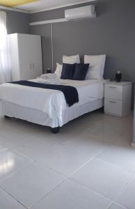 Dreamland Self Catering and Backpackers CC