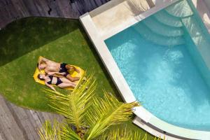 Villa Biro - Stylish 2BR Umalas Villa with AC Living Room & Rice Field Views