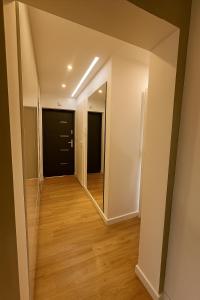 M&S Lux Apartments Pojezierska - Balkon z widokiem, klimatyzacja i blisko Manufaktury