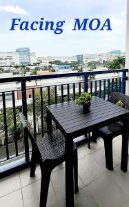 CONDO Staycation Sea Residence MOA-Kharen