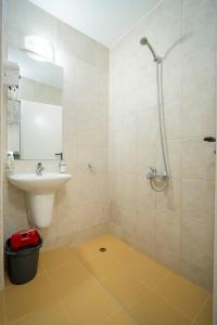 Harmani Haven 1BD Apartment with Own Parking spot by Flat Manаger