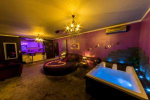 Purple Lovt