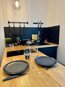 Beautiful Modern Studio