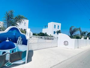 XENOS VILLA 6 With a private pool near the sea