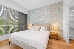 Modern Southbank Parklands Apartment Retreat