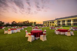 Mayfair Palm Beach Resort