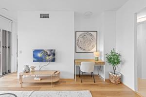 Modern Southbank Parklands Apartment Retreat