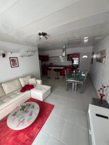 Appartements Appartement PMR jacuzzi : photos des chambres