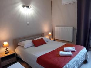 Hotels Hotel La Gravenne : photos des chambres