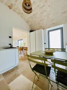 Tenuta Tre Marie, villa di pregio con piscina a Ostuni