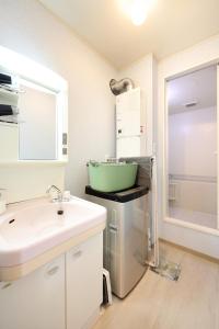 プレジール弘前102